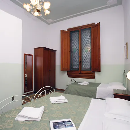 Hotel Desiree-3